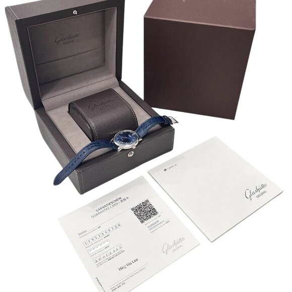Glashutte Original Sixties Steel Blue Dial 39mm Automatic Mens 1-39-52-06-02-04 - Picture 8 of 8